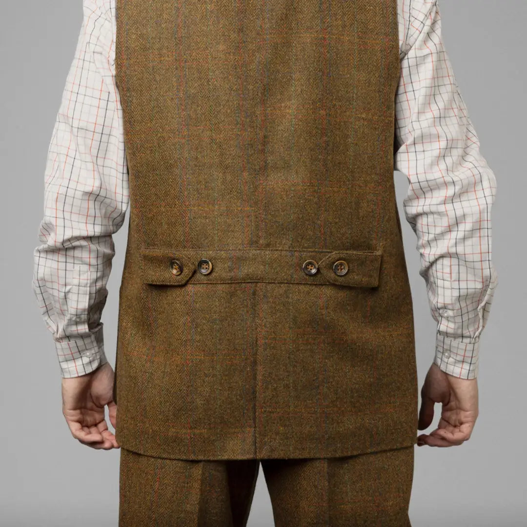 Brown tweed Harkila Kenmore Shooting Waistcoat with stylish button details at the back