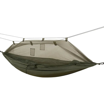 Highlander Crusader Waterproof Hammock with mosquito net for a comfortable night’s sleep